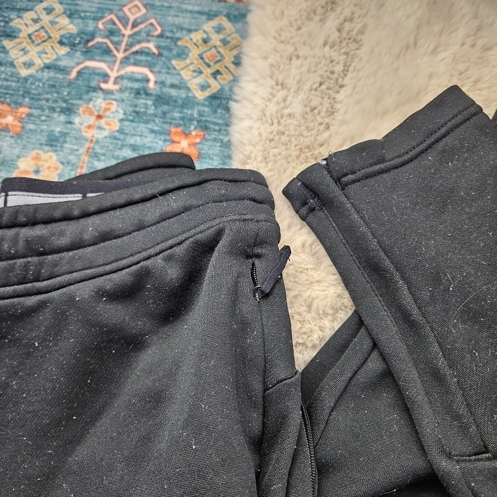 Under Armour Black Sweatpants XL - Picture 6 of 11
